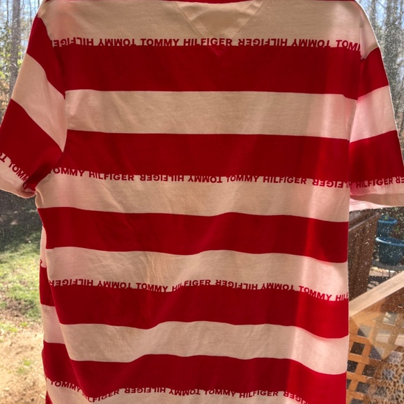 Tommy Hilfiger Tee Shirt - Picture 3 of 5
